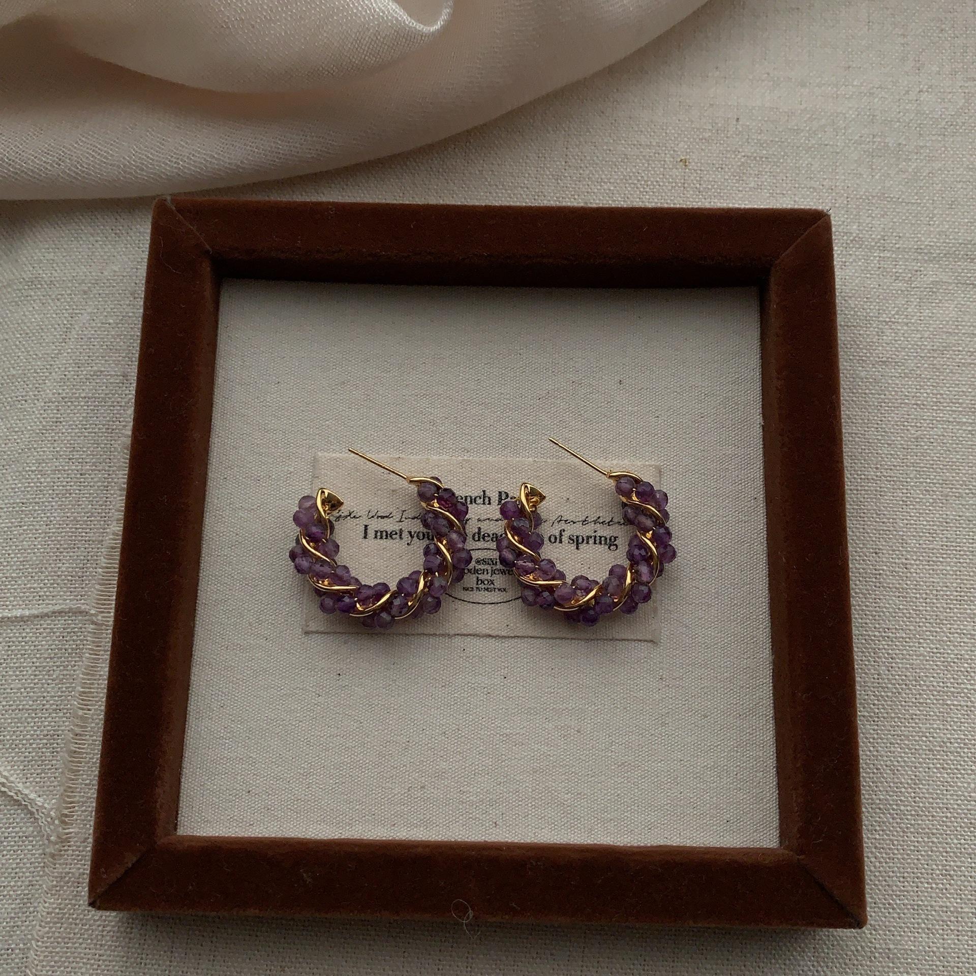 

Colored gemstones, beaded earrings, earrings, bright, sweet and delicate earrings.