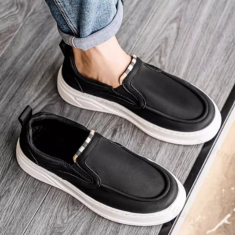 Fashion 2025 New Summer New Men's Versatile Soft Bottom Fashion Trend Comfortable Mesh Breathable Slip on Lightweight Casual Sneakers