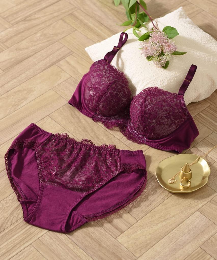 Natural Up Bra Pair of Shorts with Organic Cotton Blend and Asam Size Wing/Wacoal Women's KF3000, Length, WI/LL