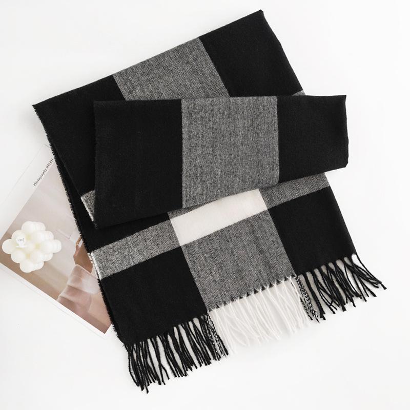 Women's New Winter Scarf All Match High End Shawl Tassel  Korean Style Plaid Warm Couple  Thickened Scarf