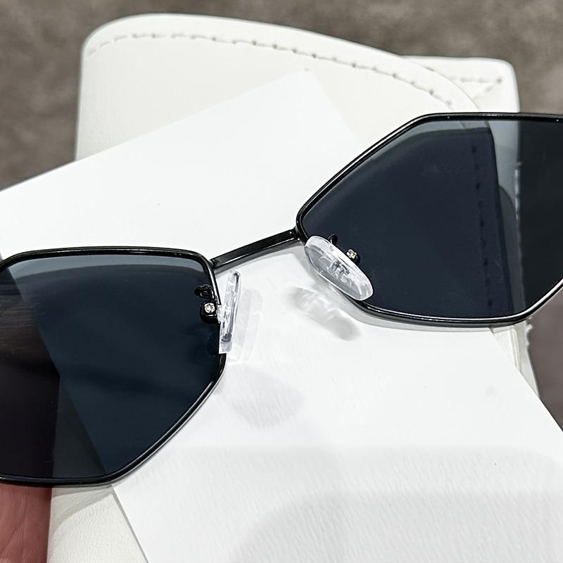 1/2PCS Retro Women Glasses Full Frame Black Decorative Lens Lightweight Comfortable Fashion Eyewear