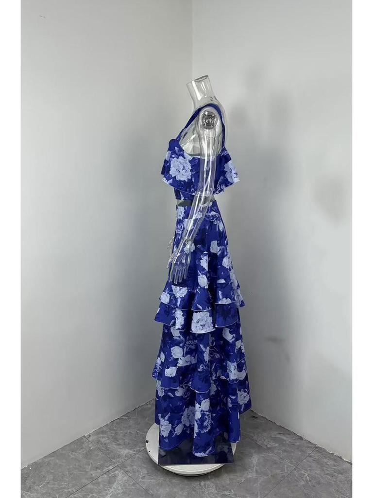 European & American Women's Resort Style Two-Piece Set: Printed Camisole Top with Layered Long Skirt. Perfect for Beachside Holidays.