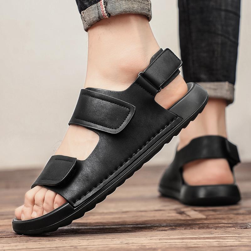 Fashion Hot Selling Men's Summer Soft Sole Leather Sandals Comfortabl Breathable and Casual Men Sandals Outdoor  Male Beach Shoes