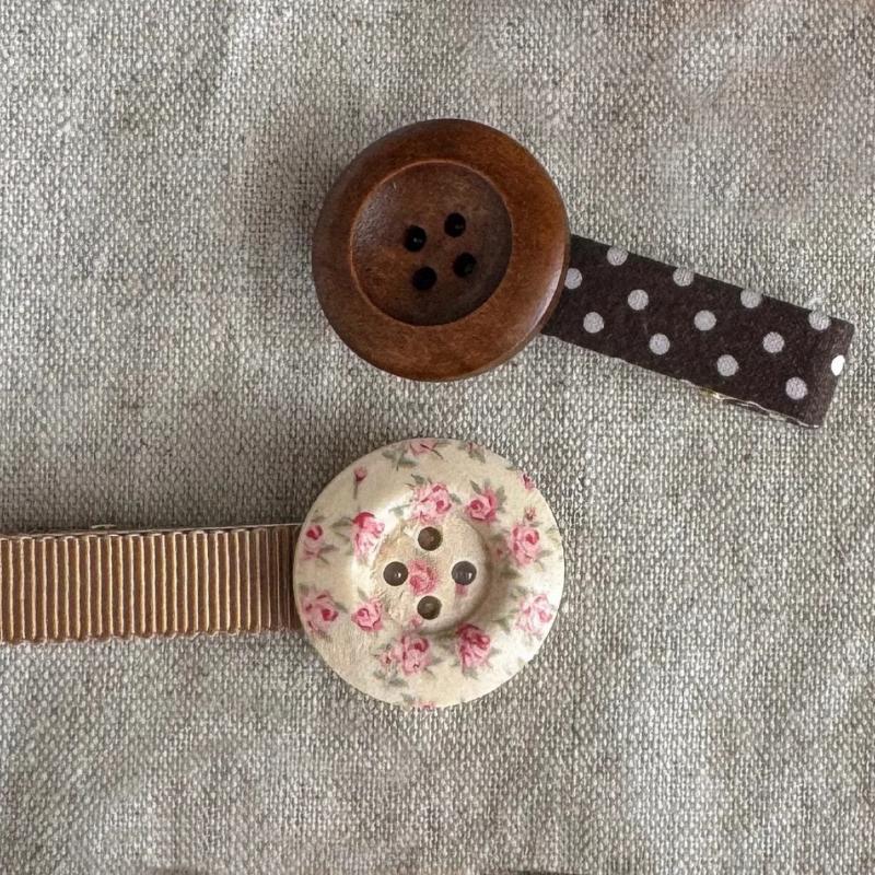 Vintage Button Hair Clips for Women Hand-painted Wooden Floral Barrettes Delicate Polka Dot Ribbon for Bridesmaid Hair Decor