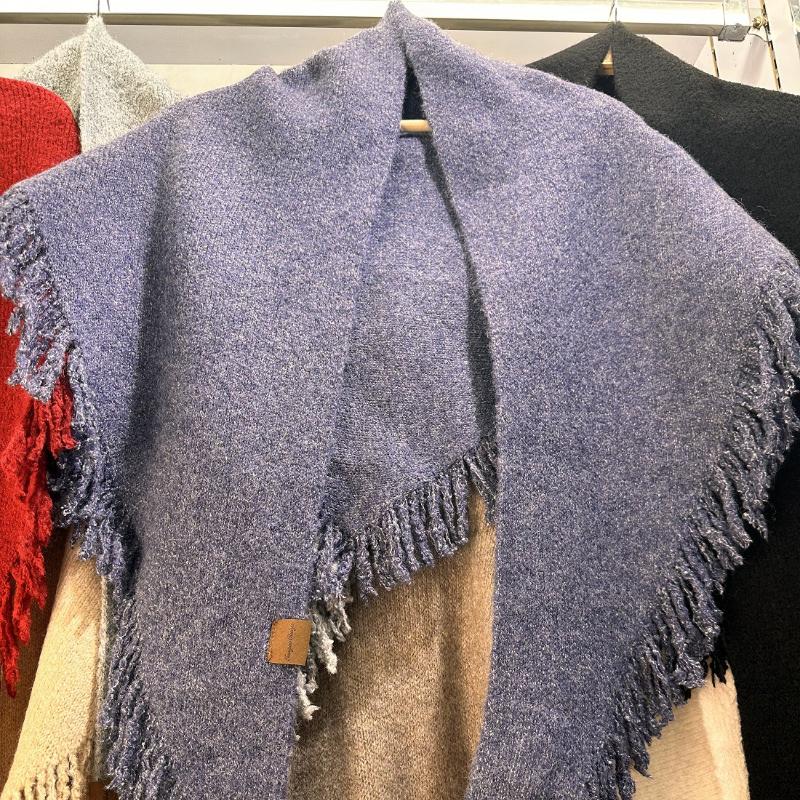 Elegant Women's Fringed Solid Color Cardigan Wool Shawl Multifunctional Autumn Winter New Arrival Best Scarf Mantle