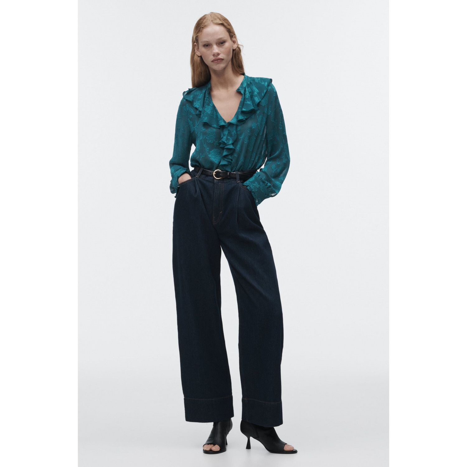 

RUFFLED JACQUARD SHIRT
