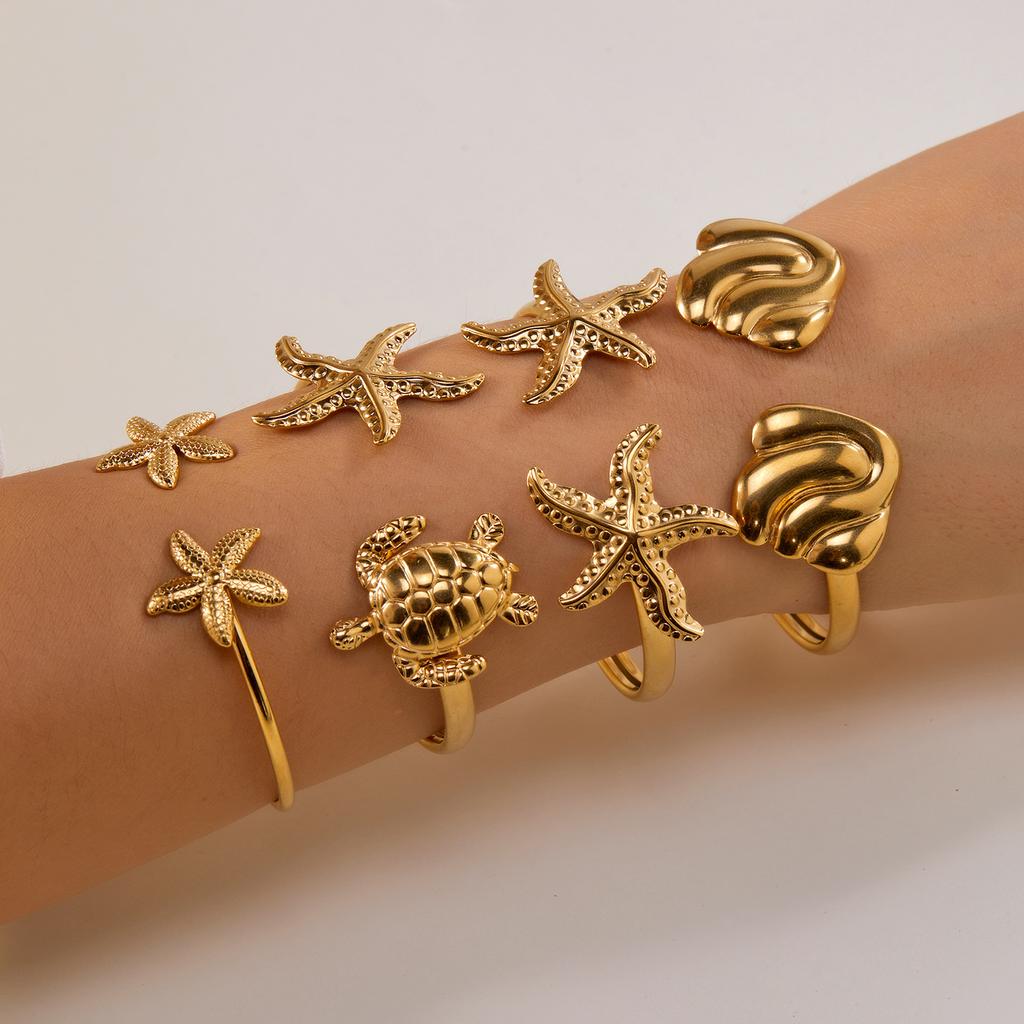 Vintage Stainless Steel Ocean Series Bangle for Women Gold Color Shell Starfish Conch Turtle Bracelet Boho Beach Party Jewelry