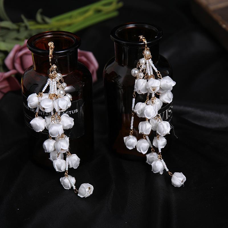 Gentle White Flower Tassel Earrings Headdress Accessories White Dress Performance Earrings
