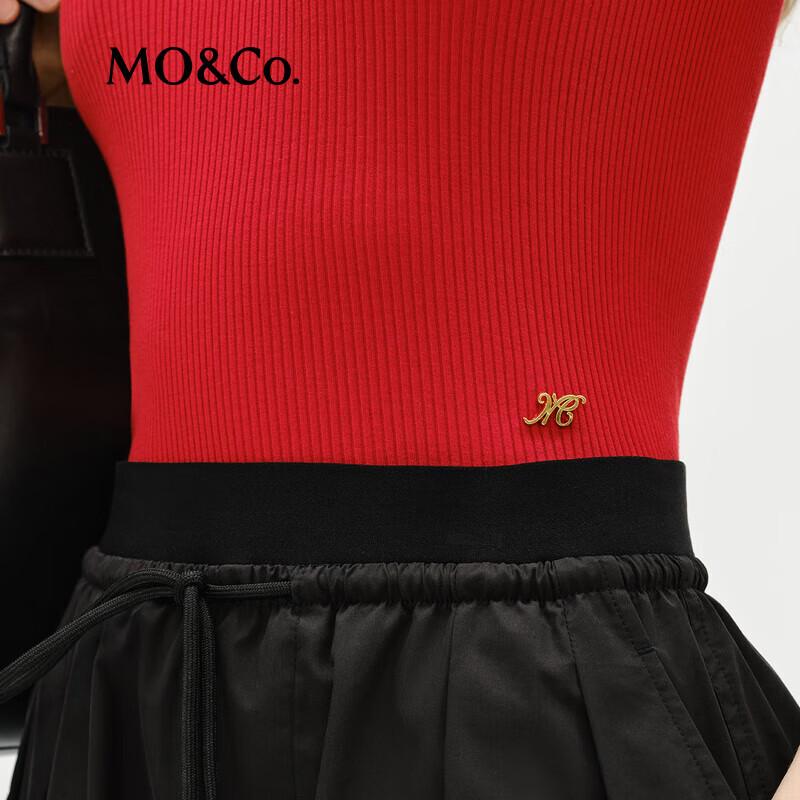 MO&Co. Débardeur sans coutures en mélange de soie à col en U