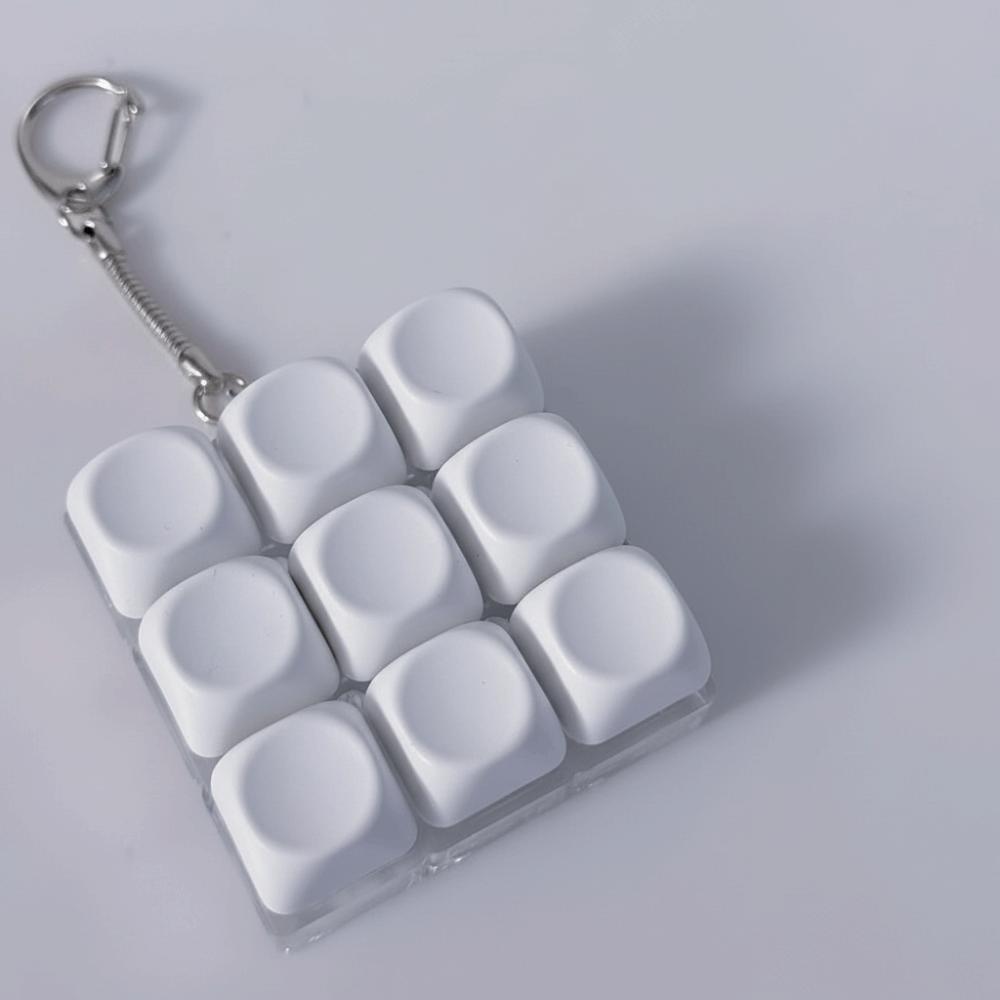 3/9 Keys Keycap Keychain Key Button Clicker Toy New Finger Keyboard  Adult
