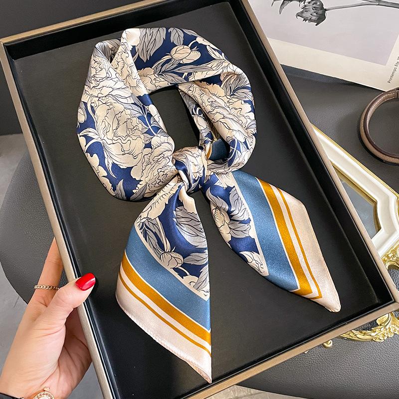 Retro New Printed Spring and Autumn Summer Mulberry Silk Square Scarf Fashionable Age-reducing Style Versatile High-end Silk Scarf for Women