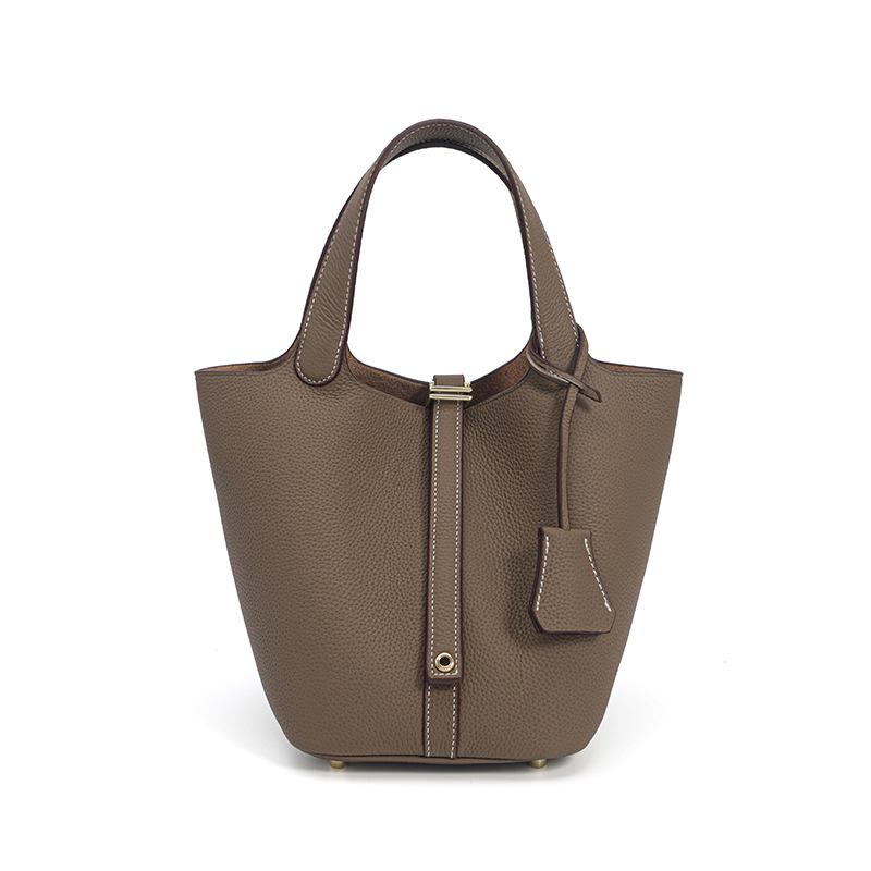 2025 Large Capacity Genuine Leather Commuter Handbag - Lychee Pattern Cowhide Bucket Bag