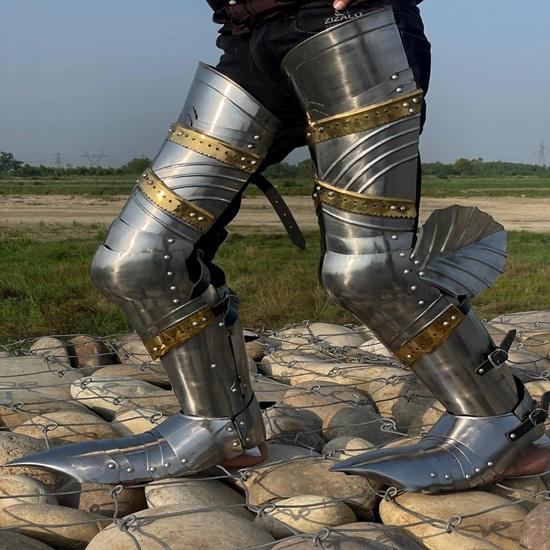 Gothic German Armor Leg Set 18g Mild Steel LARP Cosplay Halloween Costume Leg Armor Set With Steel Shoes Best Gift