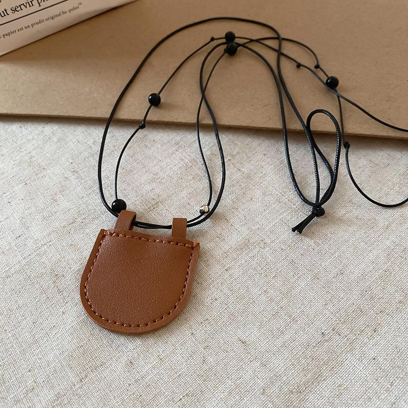 Love Pendant Necklace Internet Celebrity Fashion Versatile Sweater Chain High Sense Jewelry
