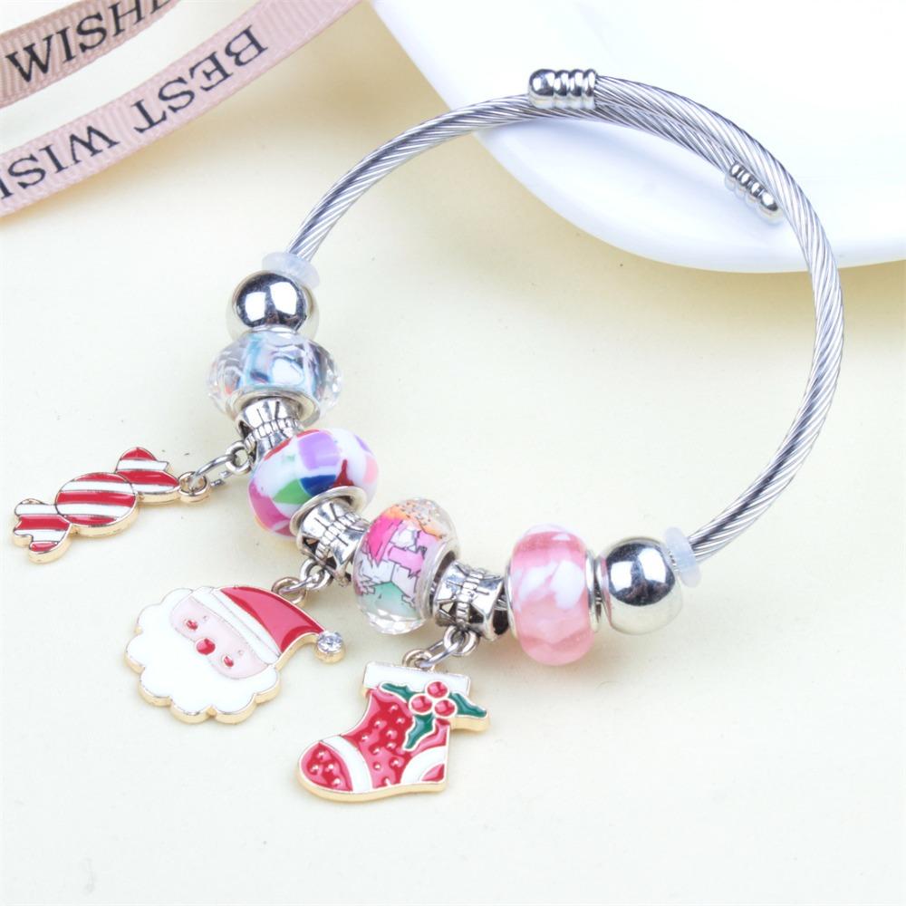 Браслет-бангл с бусинами, многоэлементный, из нержавеющей стали, медно-никелевого сплава, открытый, пружинный, змеиная кость