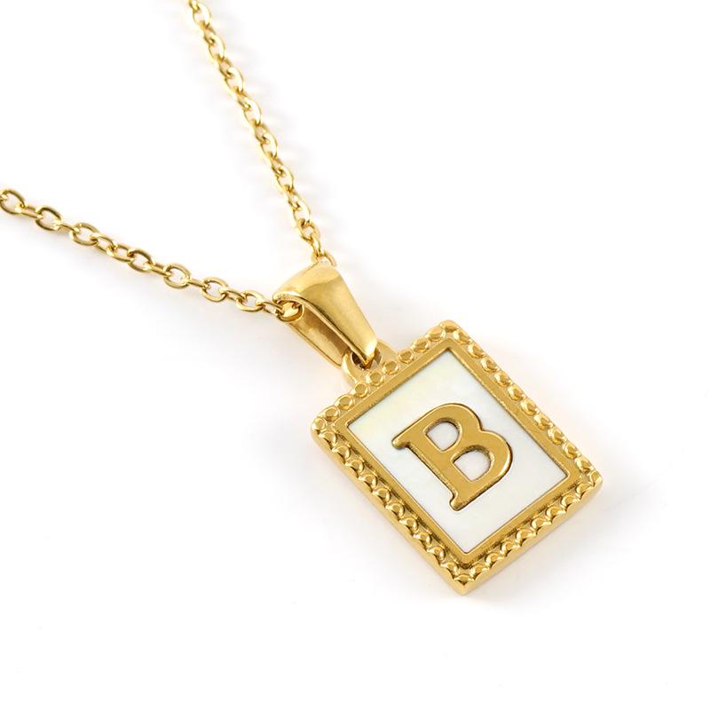 18K Gold Stainless Steel Letter Pendant Necklace – European and American Style Titanium Steel Clavicle Chain for Women