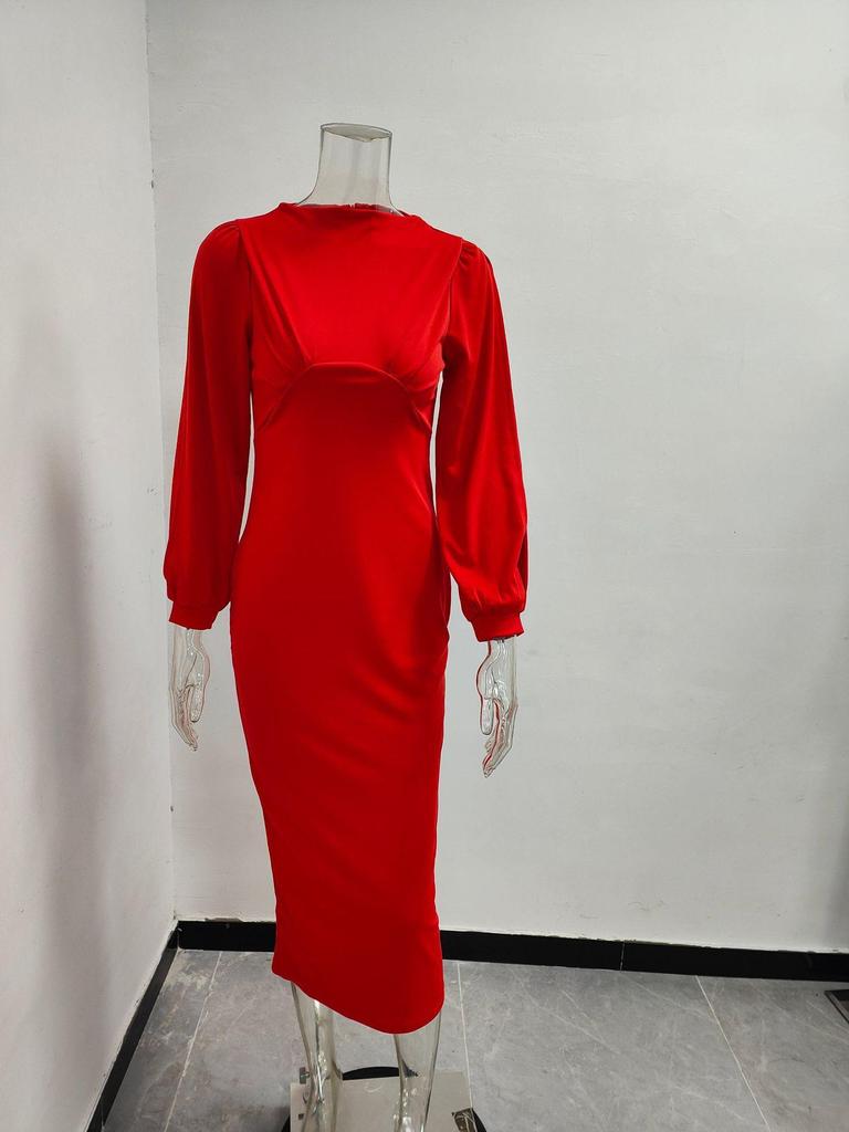Elegant European & American Pleated Solid Color Dress with Split Sleeves