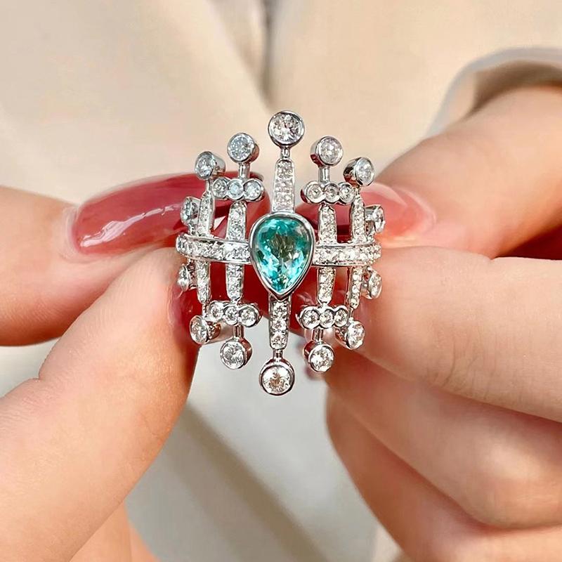 Huitan New Fashion Luxury Finger Ring Women Party Accessories with Brilliant Cubic Zirconia Stylish Gorgeous Finger Gift