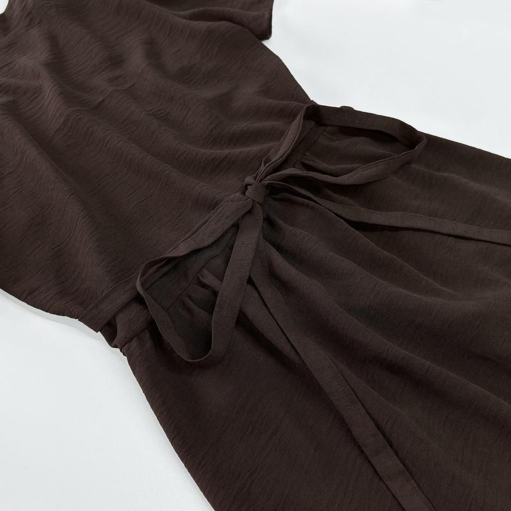 Elegant V-Neck Summer Evening Dress with Cinched Waist and Slit, Short Sleeve