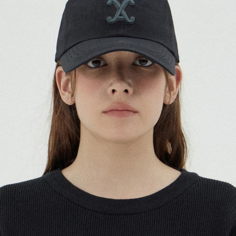 

VARZAR VA Curved Logo Nylon Ball Cap Black FREE