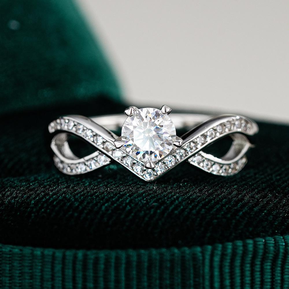 

Asymmetrical S925 Sterling Silver Women s Moissanite Ring Size 9