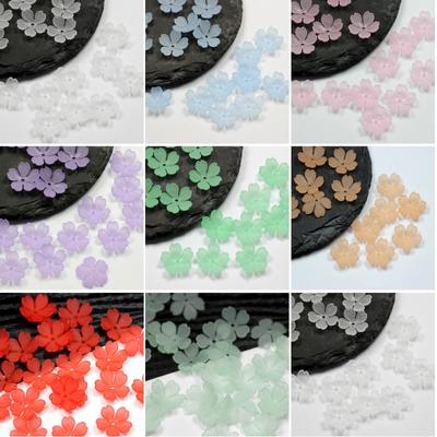 DIY Smyckestillbehör Handgjort Pärlemorskimrande Körsbärsblommebehållare 15mm för Armband Örhängen Tillverkning Frostat Färgat Blompärlor 100st Plast