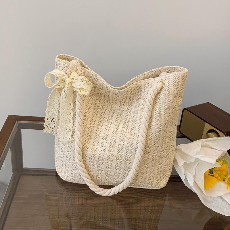Trendy Straw Bag Women's 2025 New Handbag Casual with Holiday Beach Bag Women's Shoulder Oblique Span Bag