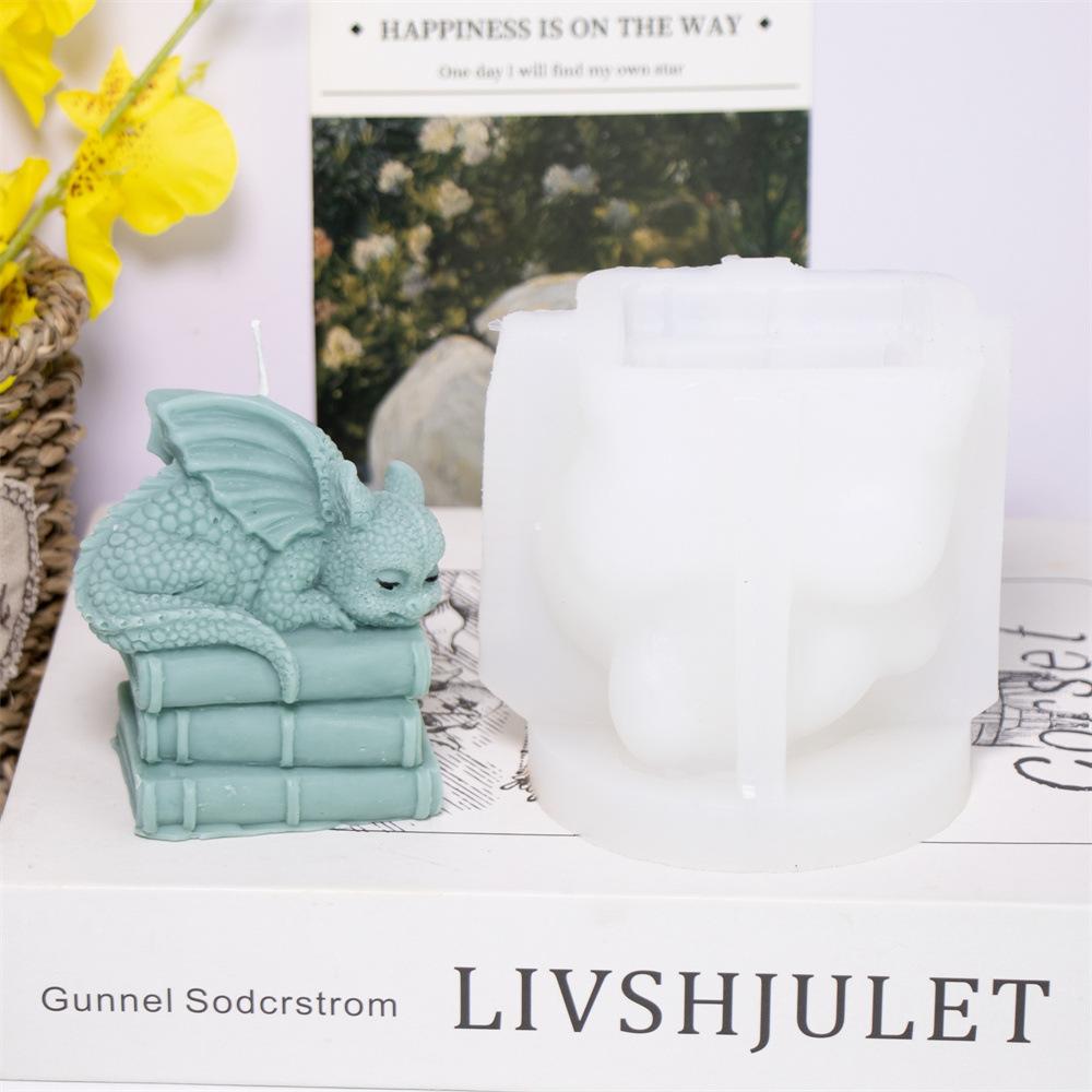 Silikonová forma na svíčky s drakem Sloup s dračím okem Forma na sádrové odlitky Roztomilý drak Silikonové formy na pryskyřici, epoxid, sádru, hlínu Dekorace do domácnosti