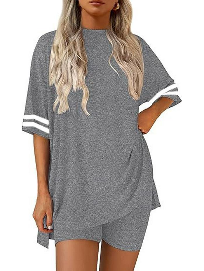 

2026 Comfortable Women s Casual Round Neck T-shirt & Elastic Waist Shorts Set L темно-сірий