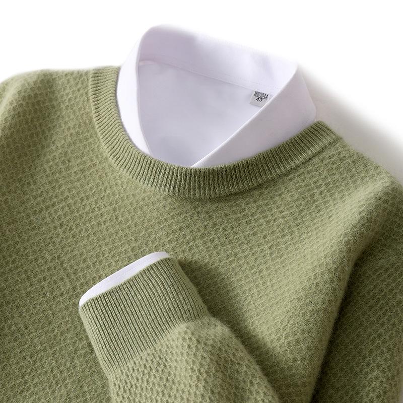 

Men s Pure Wool Round Neck Sweater - Loose Fit, Long Sleeve, Plus Size, Casual Knitwear for Autumn and Winter S [50-57.5 kg]