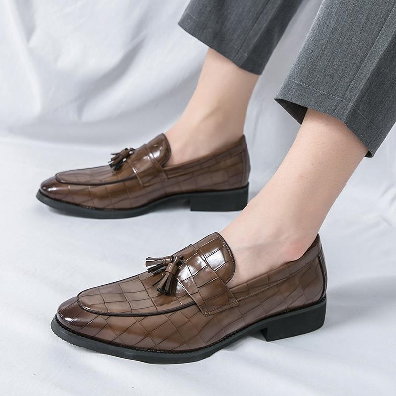 Fashion British Luxury New Designer Alligator Pattern Tassels Formal Shoes For Men Dress Wedding Prom Homecoming Zapatillas Hombre