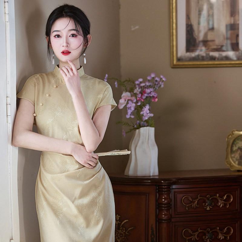Yellow Modern Chinese Style Long Cheongsam Dress Women 2026 Vintage Short Sleeve High Waist Elegant Evening Gown