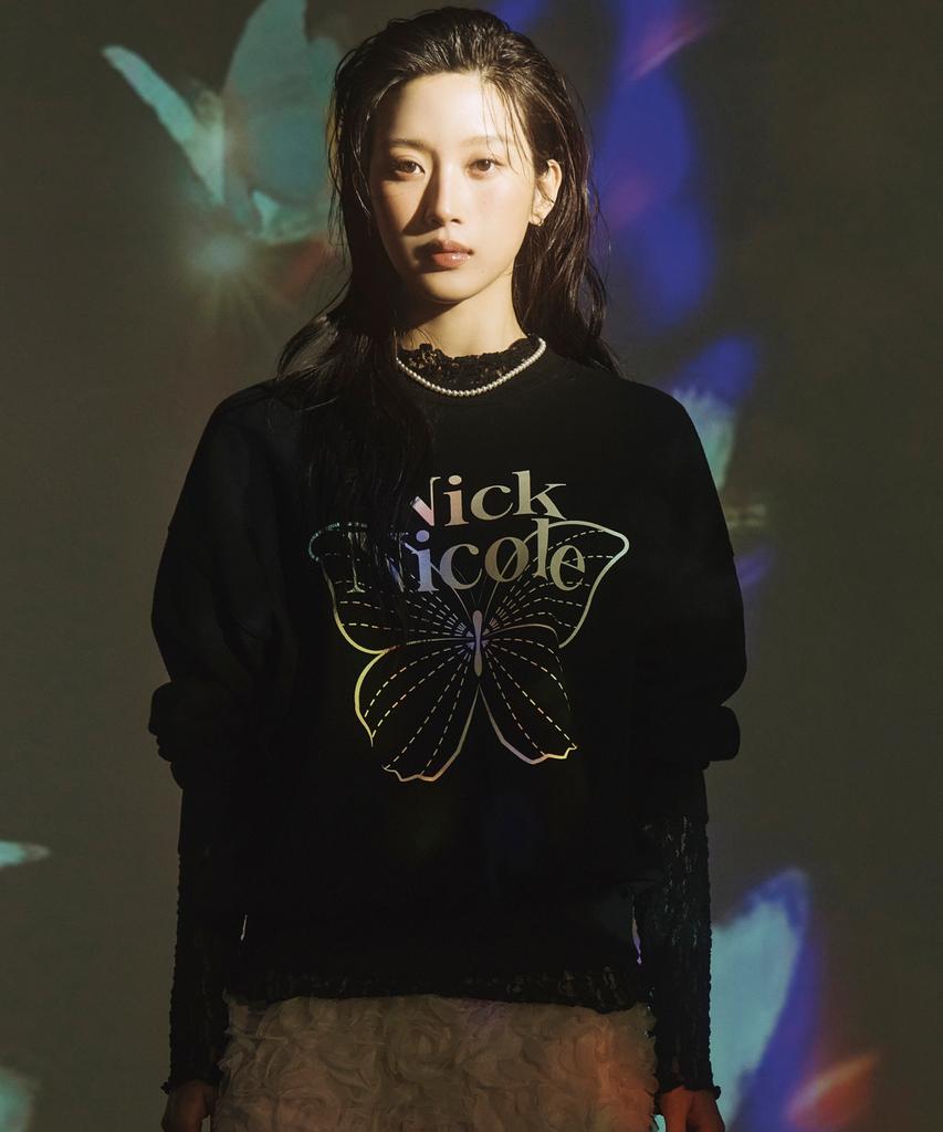 Nigaennikol Butterfly Signature Sweatshirt_5 Color