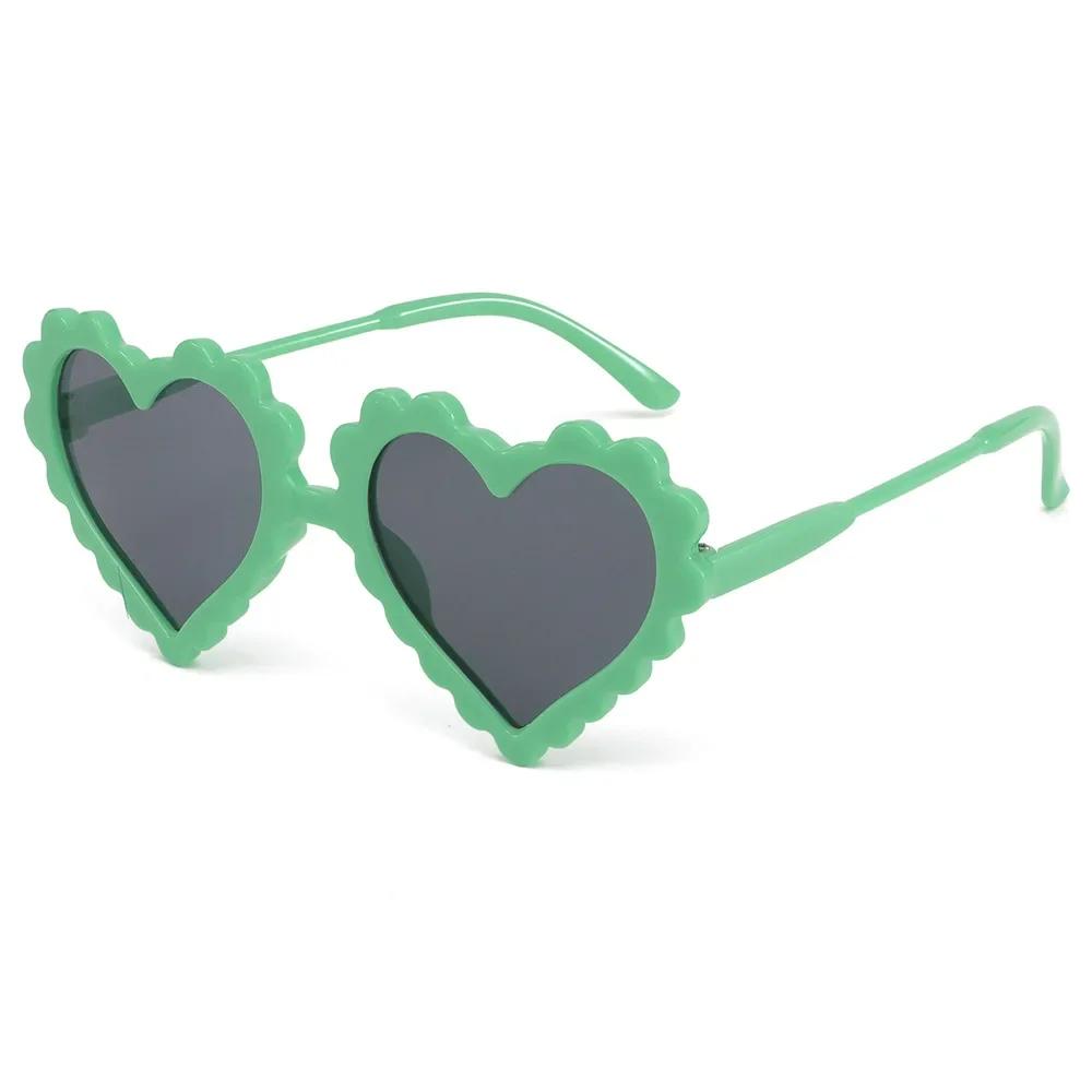 Baby Girls Cute Solid Color Heart Shape Outdoor Sun Protection Sunglasses Children Lovely Acrylic UV400 Sunglasses Kids Glasses