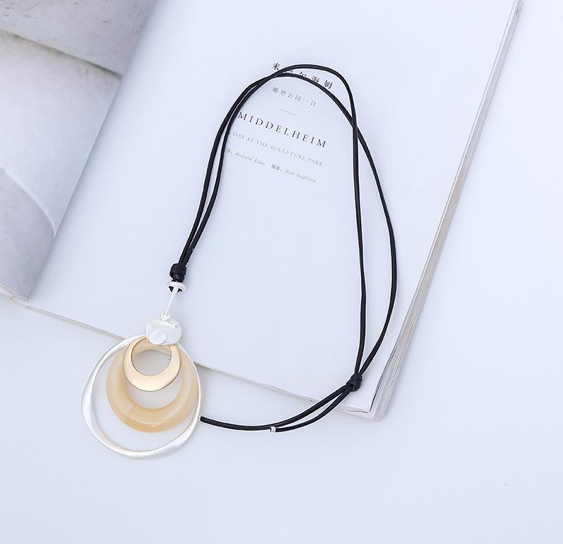 Metal Necklace Sweater Chain Long Geometric Pattern Personalized Pendant Long High-End Women S Necklace