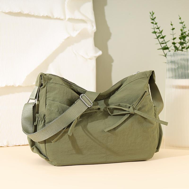 Simplified Nylon Knot Underarm Commuter Bag Women's Crossbody Bag Large Capaci Trendy Tote Bag