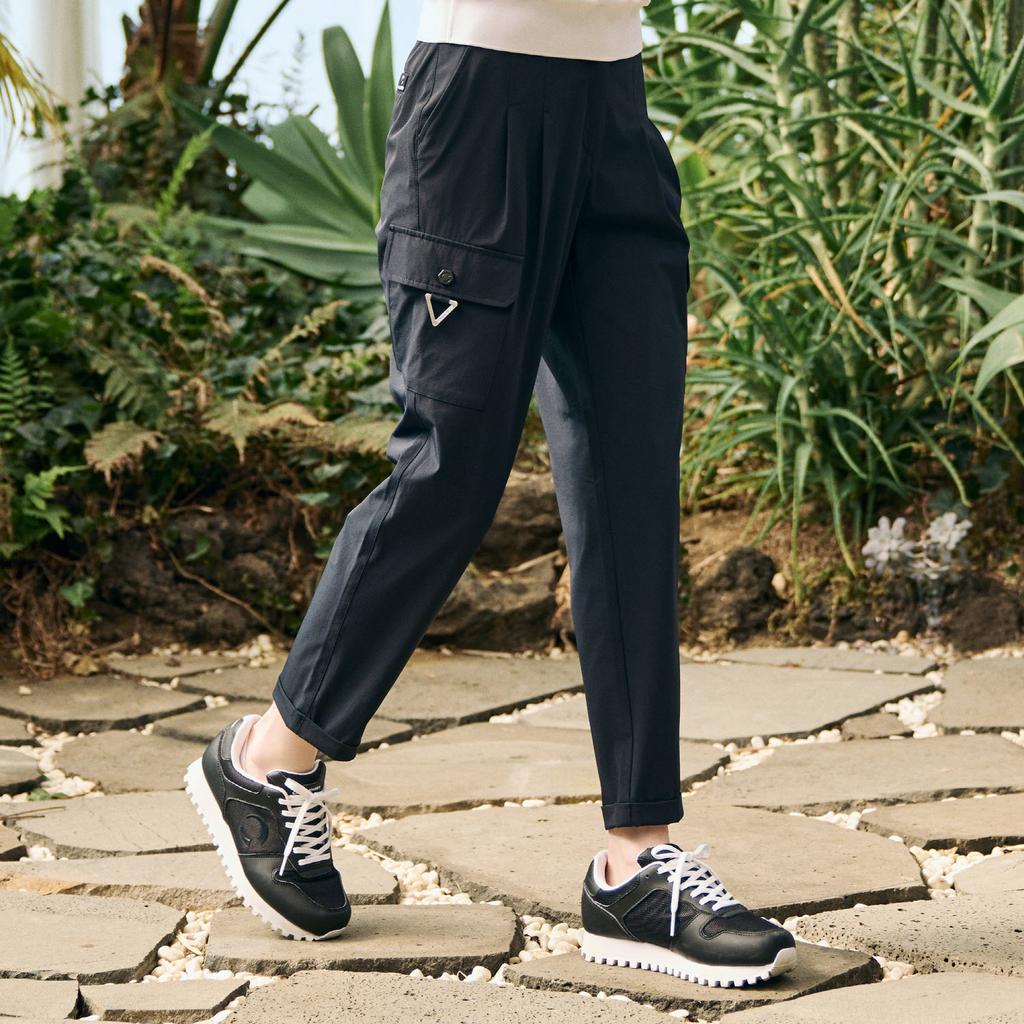 CHALLENGER Women'S Single-Pleat Semi-Baggy Cargo Pants Black
