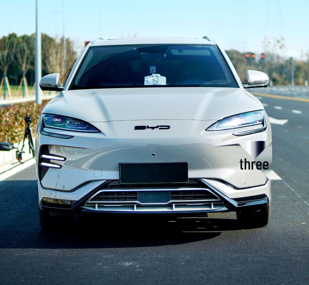 Kompatibles Dach- und Heckspoiler-Kit für 23 BYD Song PLUS Modelle - Enthält Heckdiffusor, Seitenschweller, Front- und Hecklippen.