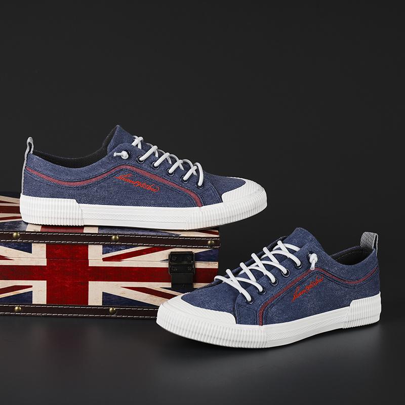 Elegant Gray Mens Canvas Shoes Flats Comfortable Casual Shoes For Men Low Vulcanize Sneakers Male Plimsolls Zapatos Hombre 2022