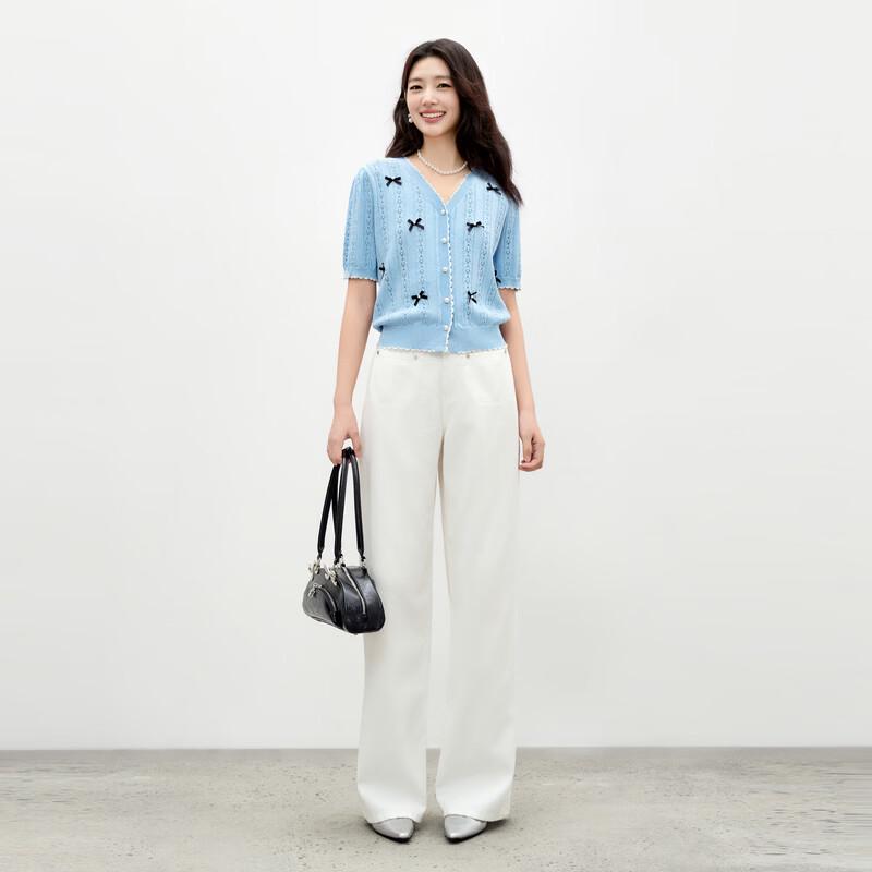 Women's Short V-Neck Knit Cardigan