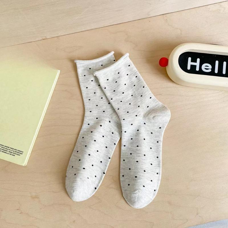Female Spring and Summer Retro Curled Edge Polka Dots Literature Yuezi Tube Stack Socks