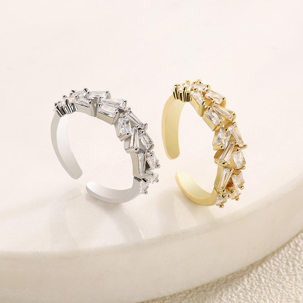 Exquisite Women's Adjustable Geometric Zirconia Ring