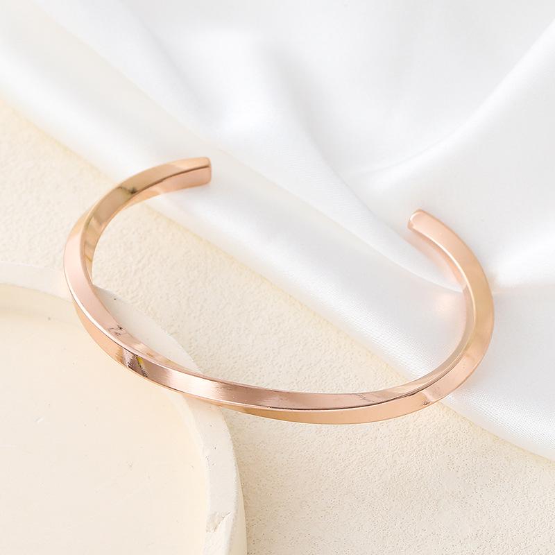 European Stainless Steel Mobius C-Shaped Twisted Bangle – Colorfast Titanium Steel Jewelry