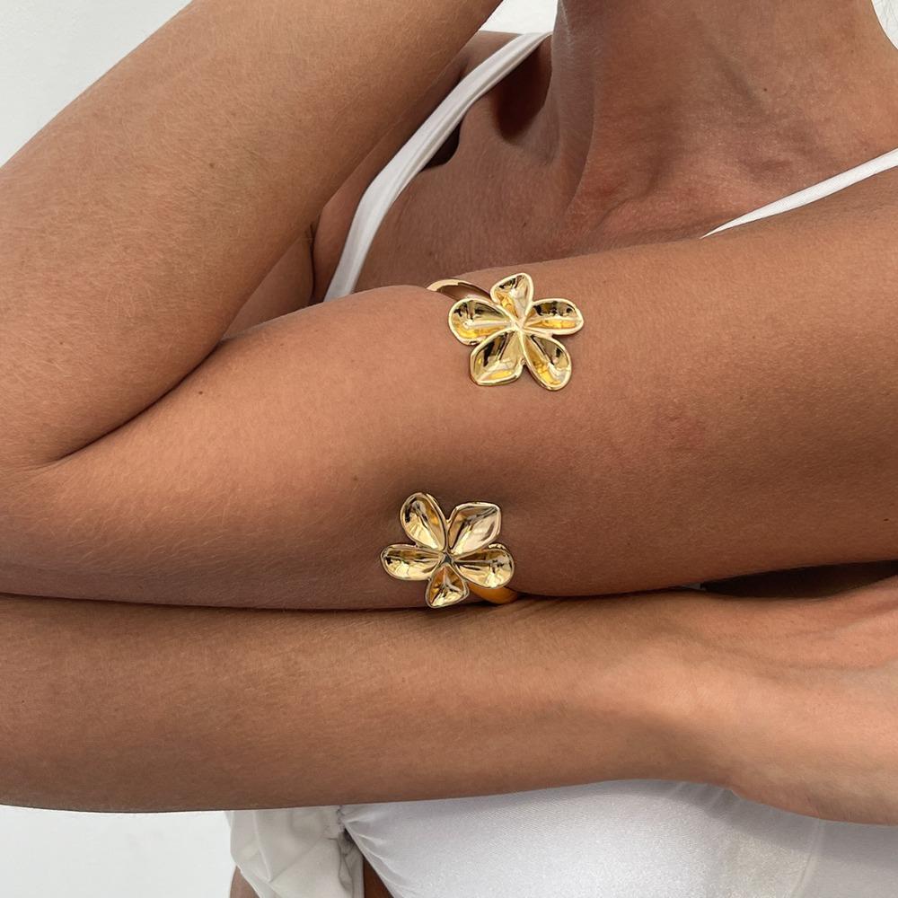 Silver Starfish Arm Cuff Bracelets Zinc Zinc Alloy Flower Upper Arm Bracelet Star Armband Arm Chain  Party