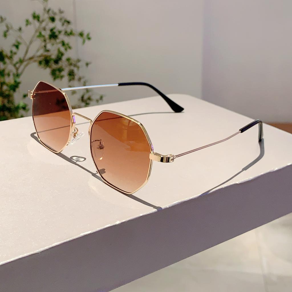 KAMMPT Vintage Polygon Sunglasses Men Women Gradient Lens Retro Chic Designer Sun Glasses Outdoor Fashion Shades