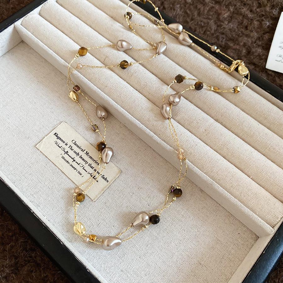 Maillard Tiger Eye Bead Round Pendant Necklace - Retro Casual Style Sweater Chain, Simple and Versatile.