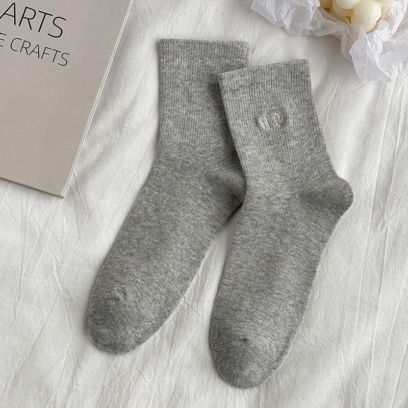 Women's Mid-calf Socks for Spring and Autumn, Heart-shaped Embroidered Cotton Socks, Trendy Women's Socks for Autumn and Winter, Anti-slip Long Socks