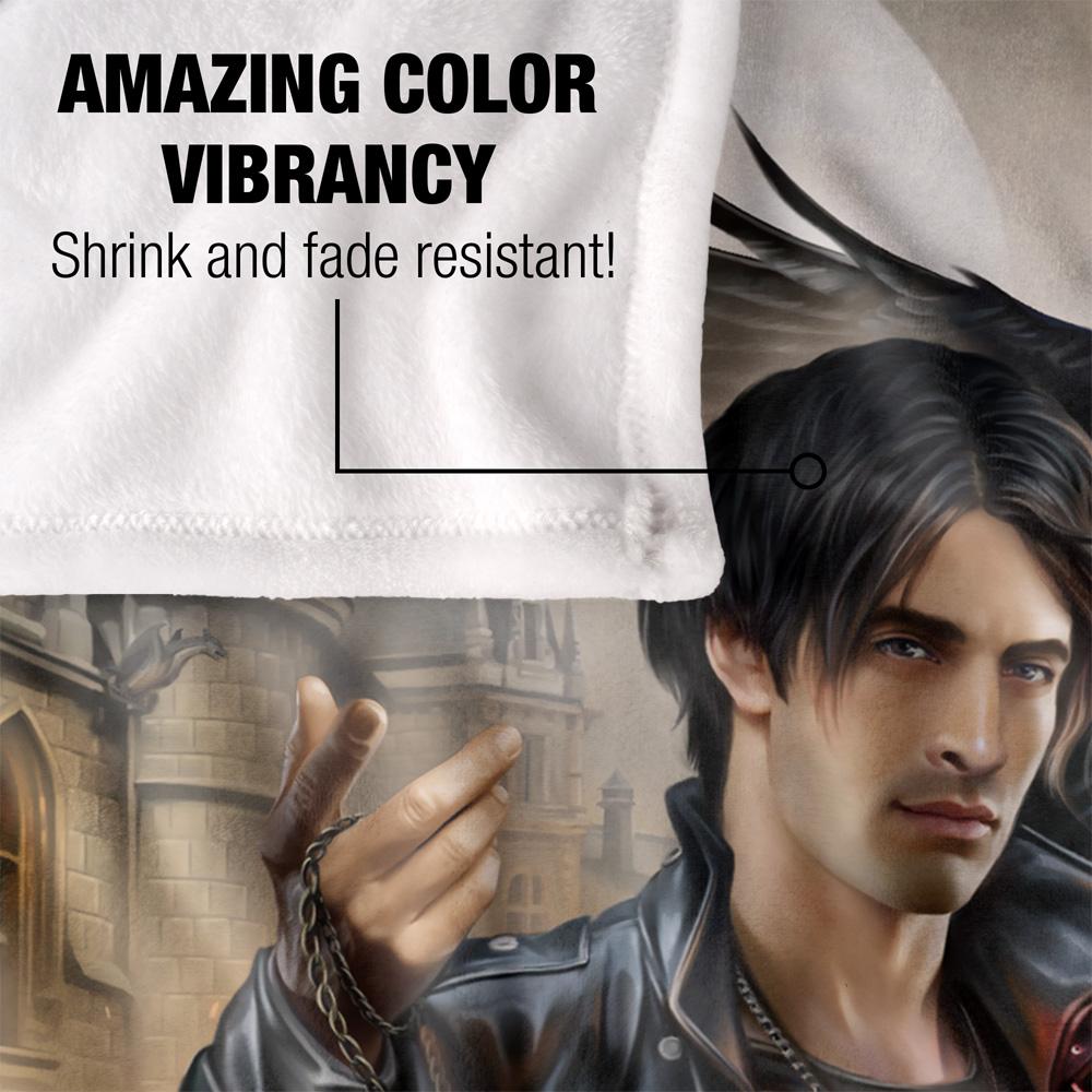 JQ Licensing Night Hunter Silky Raven Supersoft Blanket