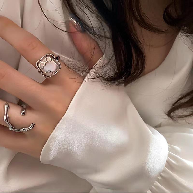 Moonlight Forest: Elegant Pearl Fairy Ring for Women – Unique Design with Fashionable Charm