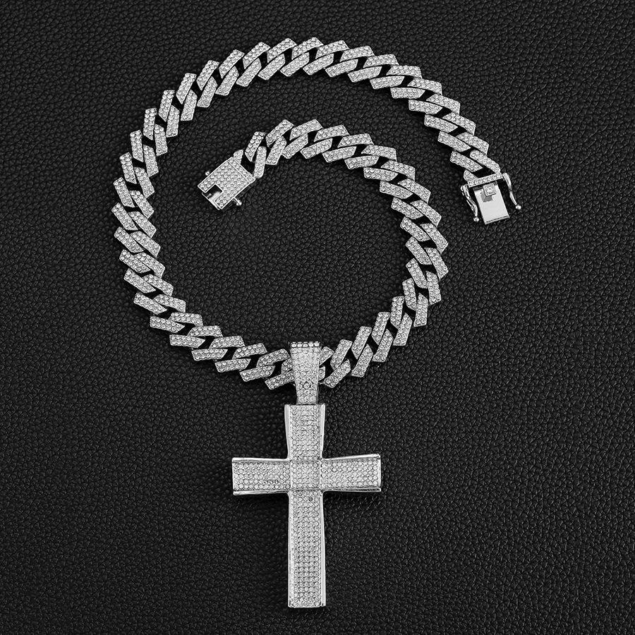 European and American Hot Selling Personalized Cross Cuban Chain Niche Design Full Diamond Hip-hop Cuban Chain Necklace Men's Necklace